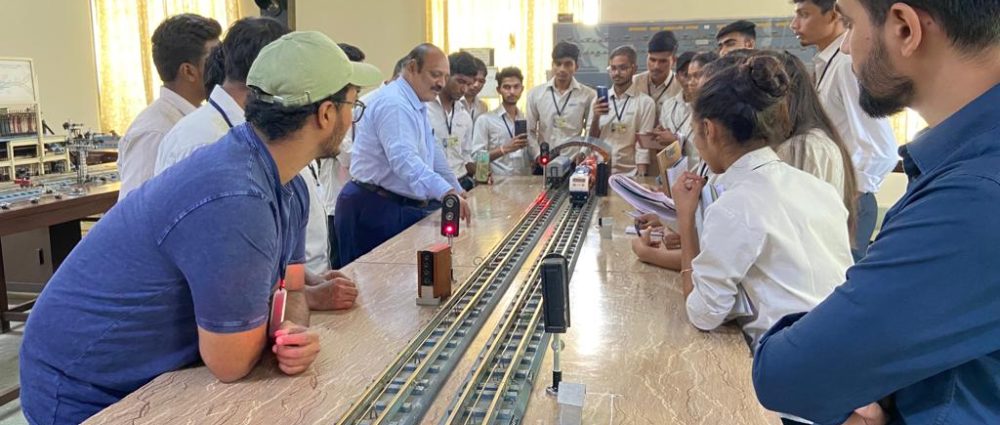 WhatsApp Image 2022-10-15 at 12.02.24 PM(1)